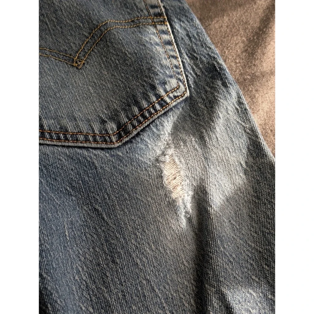 Levis 502 Regular Taper Mens Jeans Blue Medium Wash Denim 34x29 Distressed
